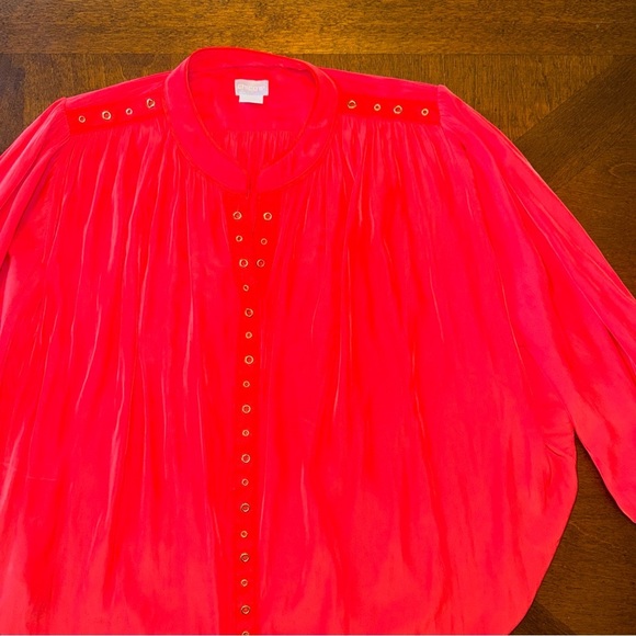 Chicos Womens Red Drape Sleeve Top With Gold Grommet Shirt Size 1 8 Medium - Picture 2 of 12